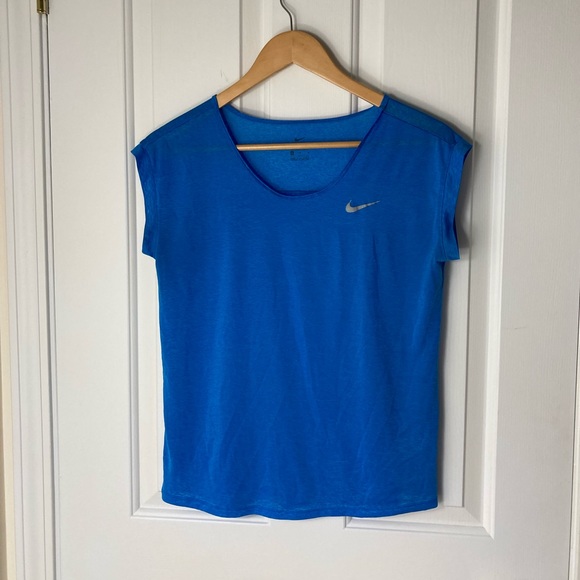 Nike Tops - Nike DRI-FIT Tissue T-shirt